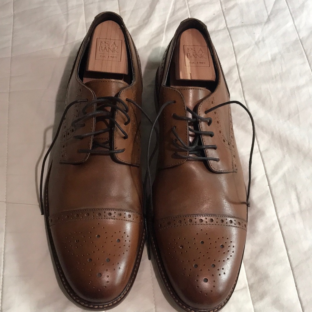 Brown Jos A Bank Dress Shoes Size 11.5